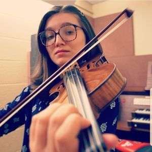 Meet your Posher, Brittni